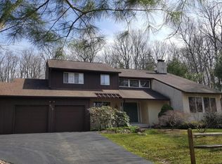 905 Tulip Tree Dr, Lebanon, PA 17042