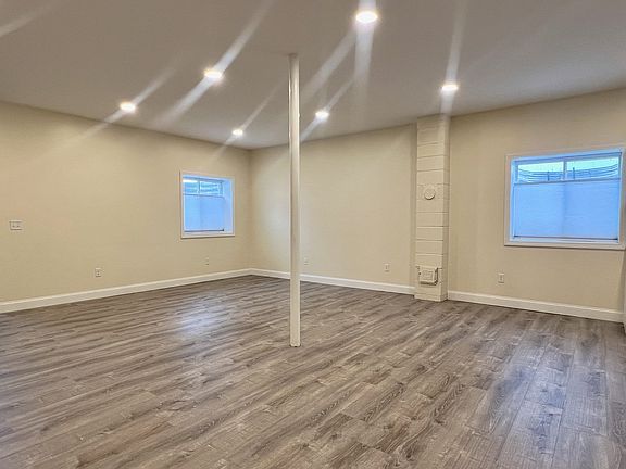 5th image of 18 Liberty St #1