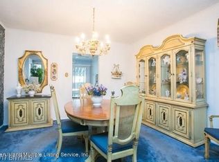 1512 Dahill Rd, Brooklyn, NY 11204