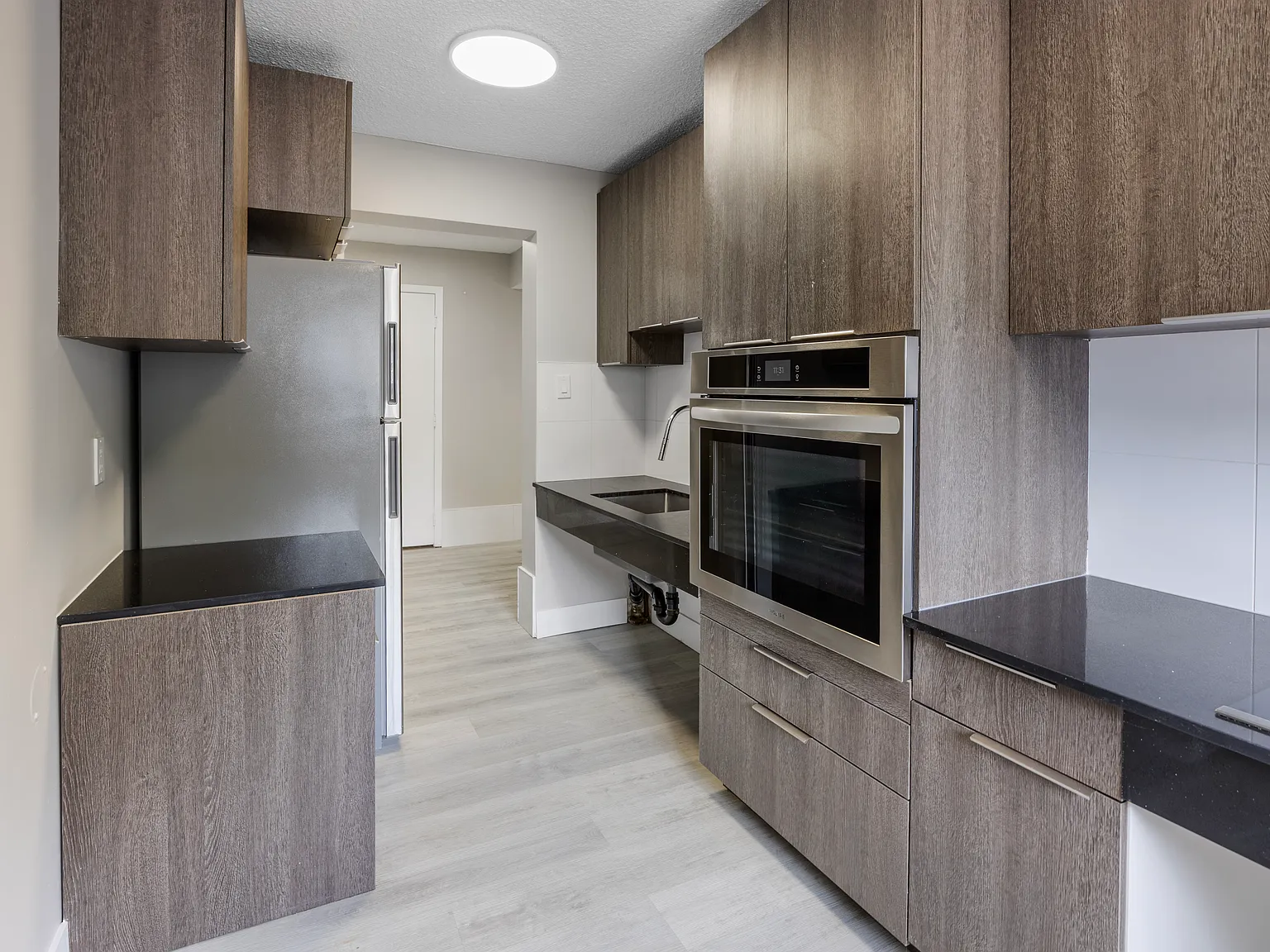 St. Charles Apartments — Photo 2