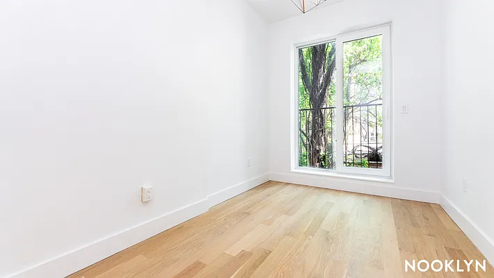 Rented by Nooklyn NYC LLC | media 30