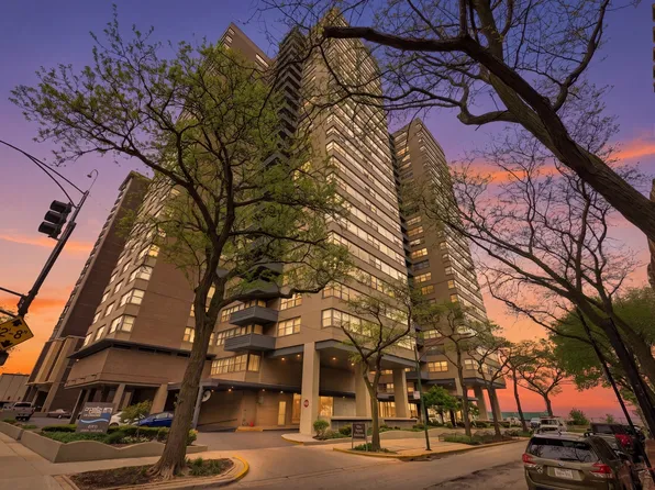 6301 N Sheridan Rd APT 6E, Chicago, IL 60660