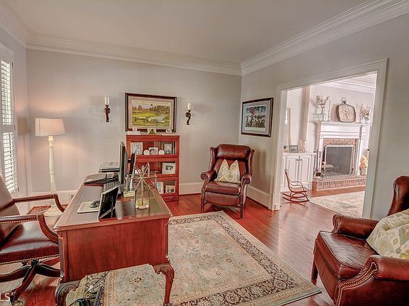3rd image of 3992 Saint Andrews Sq #44