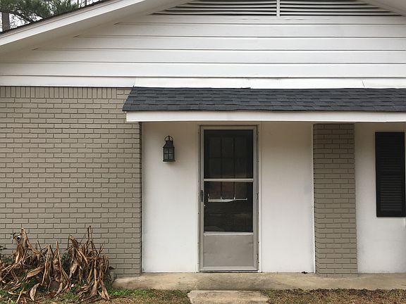 side entry is ground level 