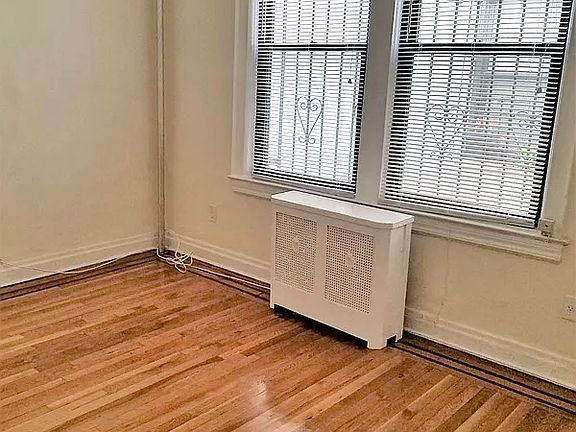 3rd image of 34-30 28th St #8