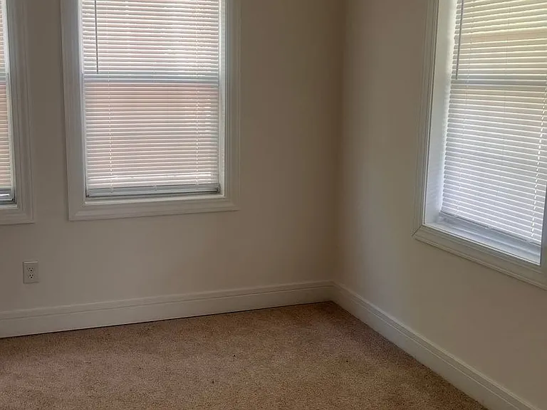 114 Jessamine St — Photo 3
