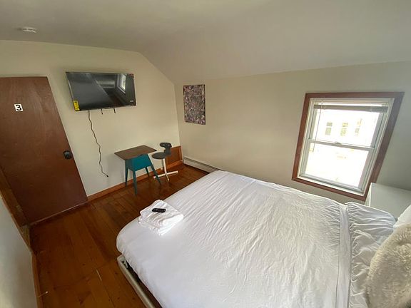 2nd image of 126 Indiana Ave #11108146