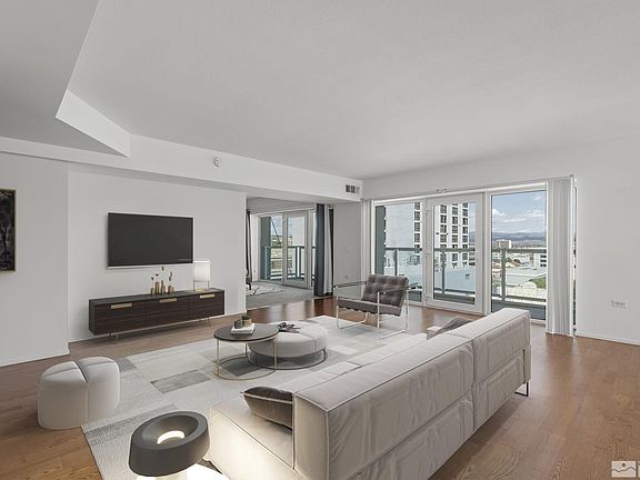 4th image of 255 N Sierra St Unit 904