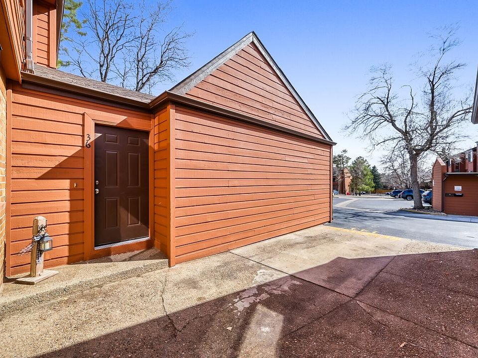 Font door and second parking place