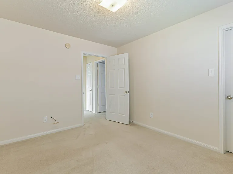 5329 Morgan Oak Dr — Photo 29