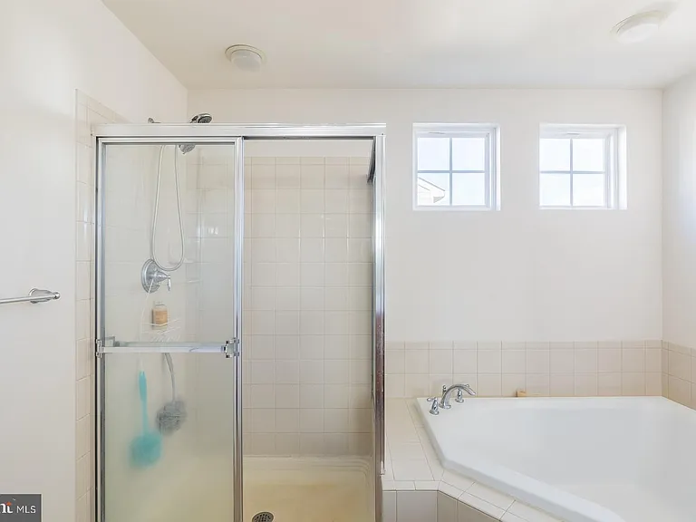 16397 Topsail Ln — Photo 26