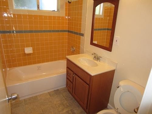 2nd image of 22635 Santa Clara St