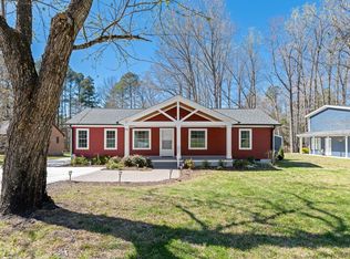 1176 Cedar Cove Rd, Henderson, NC 27537