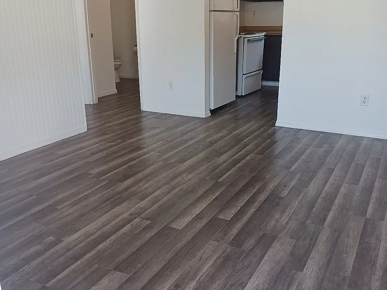 140 Short St #1 — Photo 10