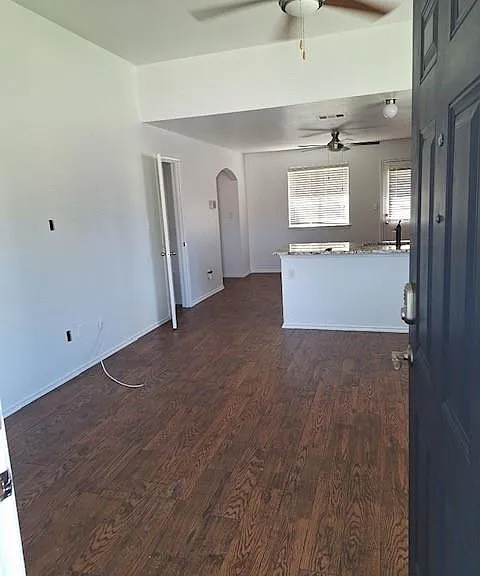 4405 Belfield Ln — Photo 6