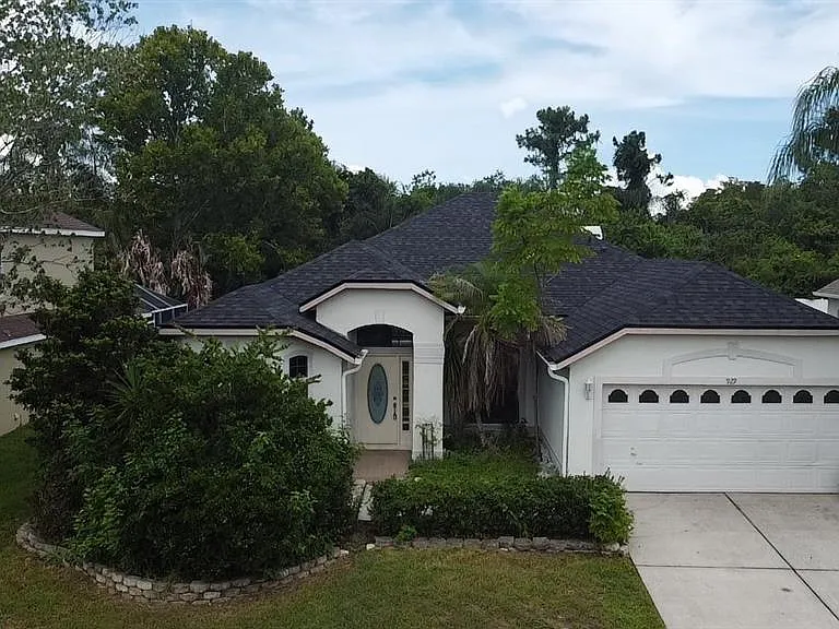 929 Rosinia Ct — Photo 1