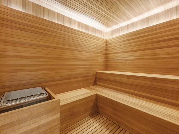 301 East 50th Street image 17 of 18