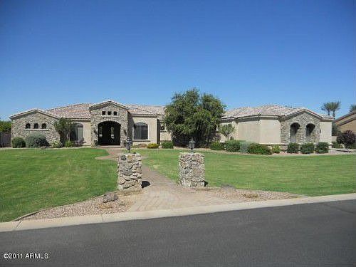 1st image of 2066 E Pickett Ct