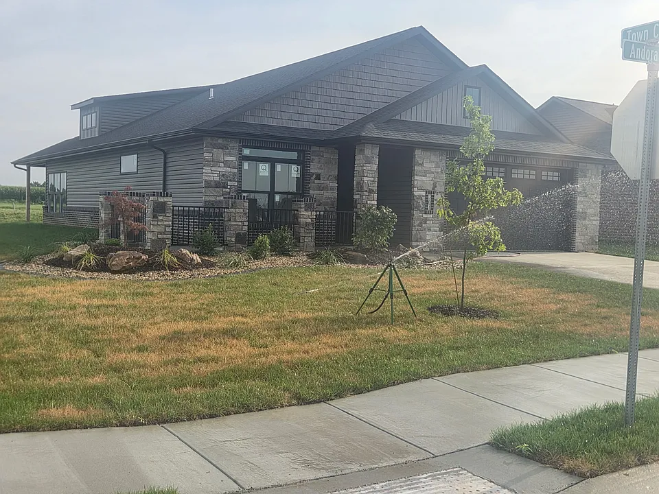 301 Andorah Dr