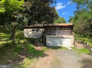300 Silver Valley Rd, Saylorsburg, PA 18353