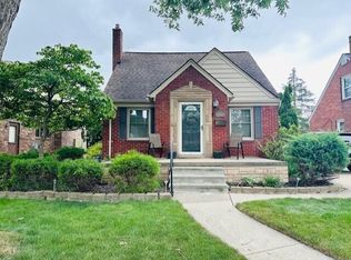 2332 17th St, Wyandotte, MI 48192