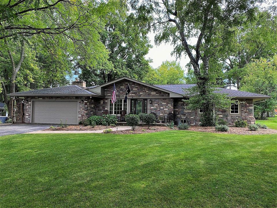 Y☆K  10269 Kay PARKWAY, Hales Corners, WI 53130 | Zillow