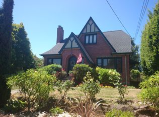 2925 28th Ave W, Seattle, WA 98199