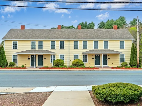 208 N Main St #208, Andover, MA 01810