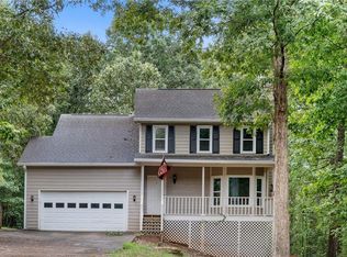 6616 Oak Farm Dr SE, Acworth, GA 30102