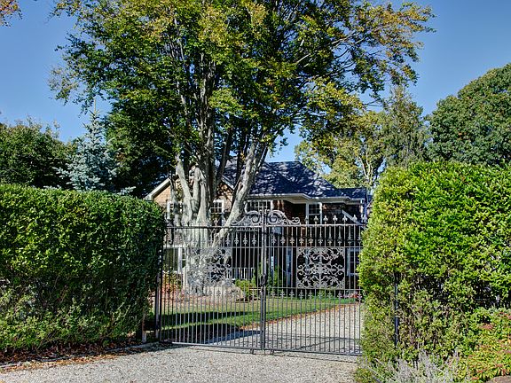 5th image of 1615 Anchor Ln
