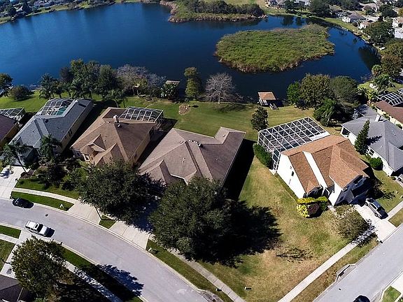 4th image of 4021 Roswell Pl