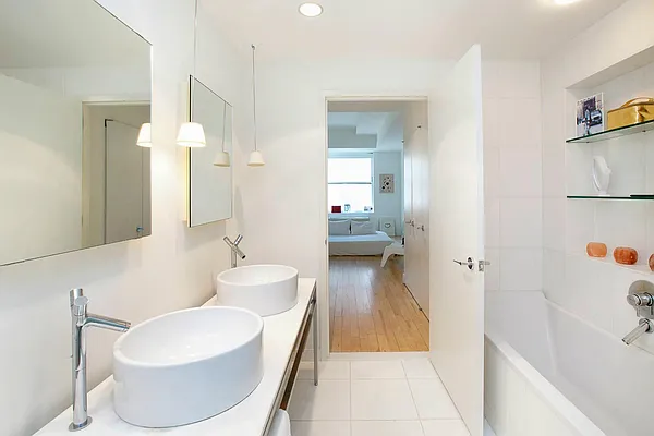 Rented by Keller Williams NYC | media 5