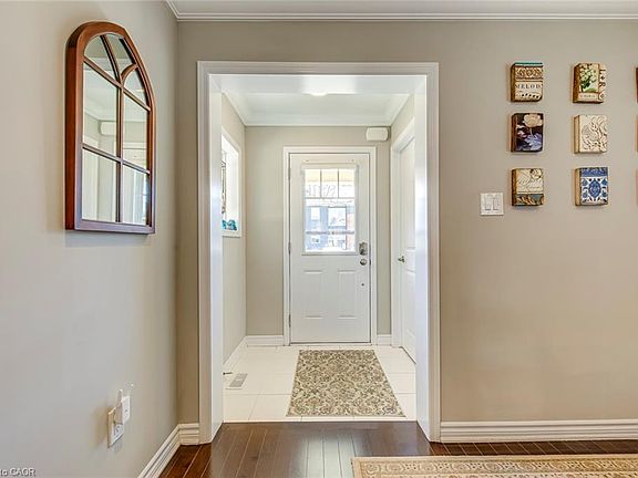 4th image of 22 Spring Creek Dr #33