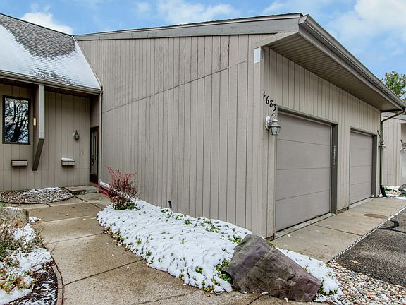 2nd image of 4683 Rockvalley Dr NE #2