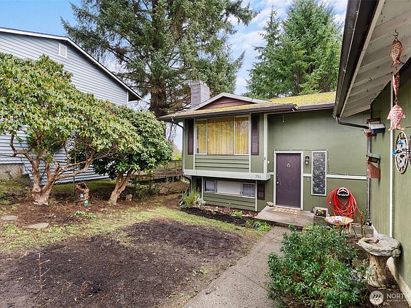 2nd image of 751 Peters Street