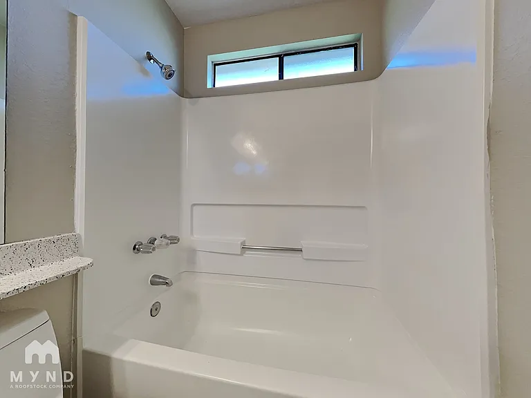 4816 W Sierra Vista Dr — Photo 26