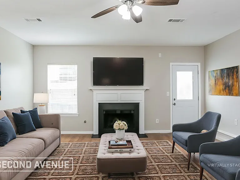 4345 Estate St — Photo 2