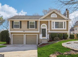 10475 Willow Meadow Cir, Johns Creek, GA 30022