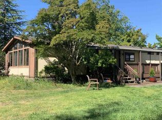 102 Lewis Rd, Port Angeles, WA 98362