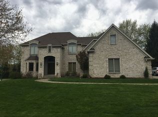 8685 Raintree Run, Poland, OH 44514