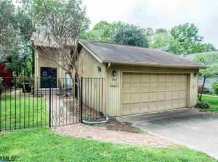 1538 Lake Forest Dr, Charlottesville, VA