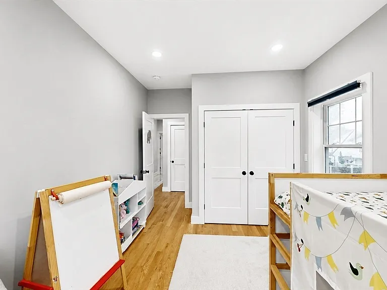 187 Linwood Ave #1 — Photo 16