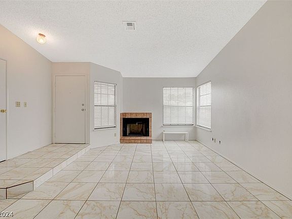 4th image of 7409 Lattimore Dr