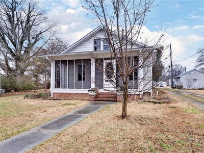 431 18th St, West Point, VA, 23181