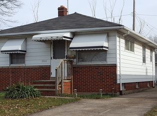 1561 E 172nd St, Cleveland, OH