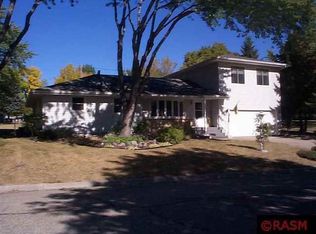 122 Sunbonnet Ln, Mankato, MN 56001