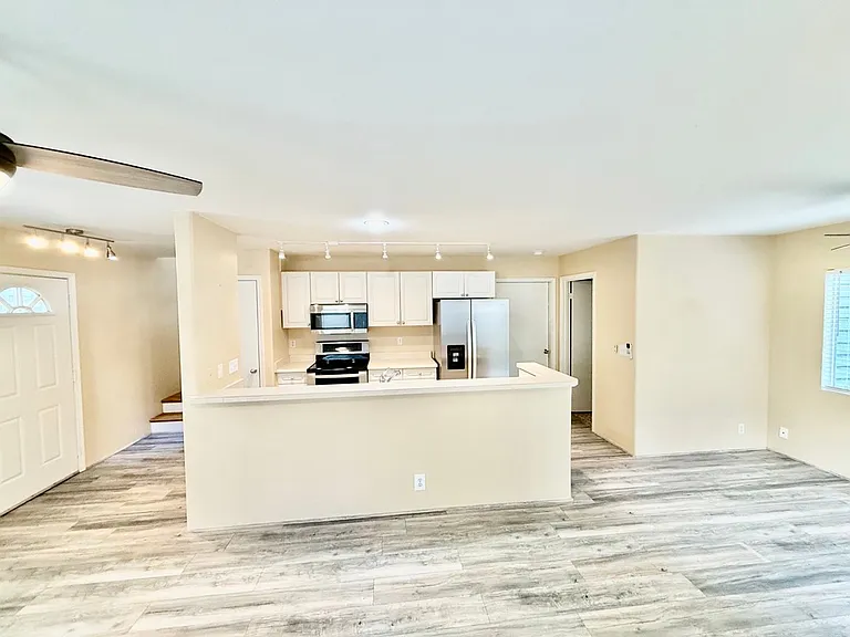 95-1123 Wikao St — Photo 3