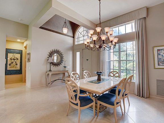 5th image of 13172 Alhambra Lake Cir