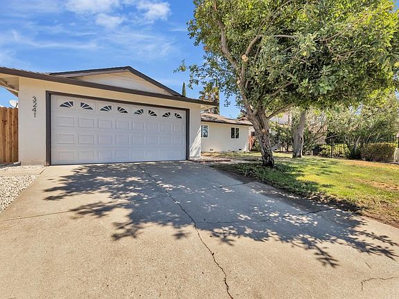 3rd image of 3241 Trentwood Way