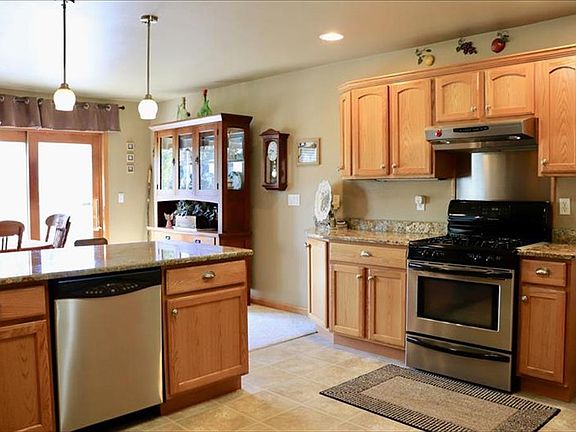 3rd image of 2411 Red Fescue Ct